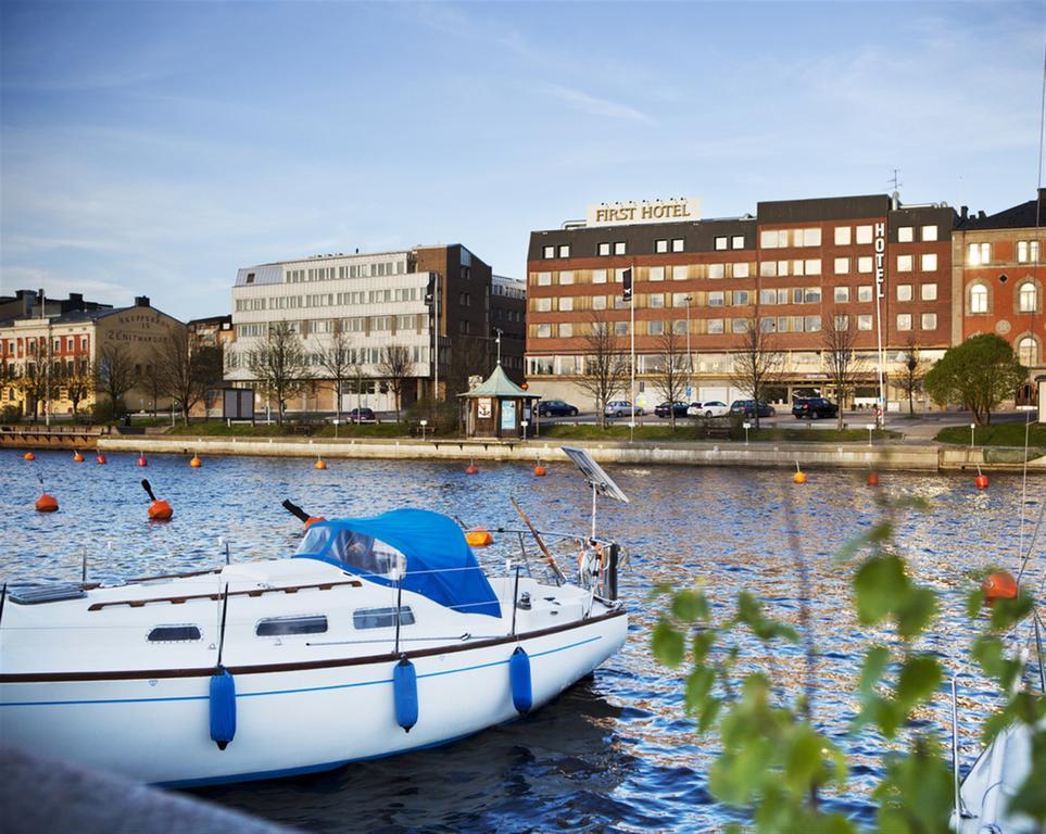 First Hotel Stadt Härnösand Kültér fotó